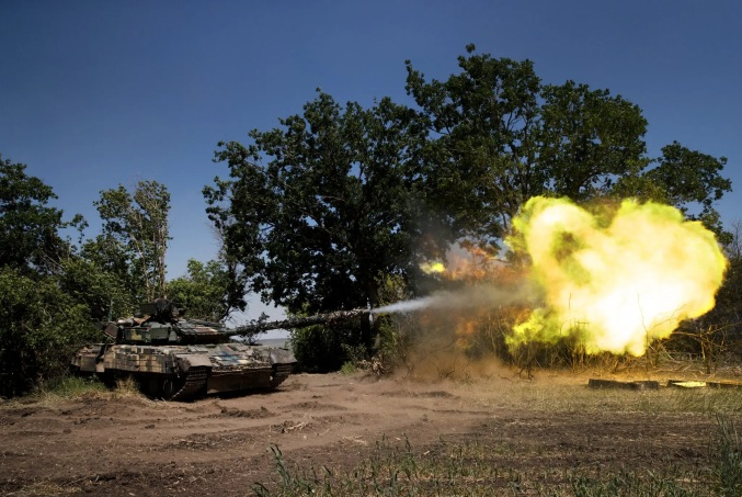 Thiếu đạn pháo, lính Ukraine thất thế trước hỏa lực Nga